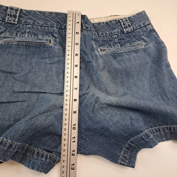 Gap Classic Fit Denim Jean Shorts Women's 8 Blue Capsule Preppy Minimalist - Picture 9 of 9
